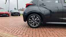 Toyota Yaris 1.5 Hybrid Design 5dr CVT Hybrid Hatchback